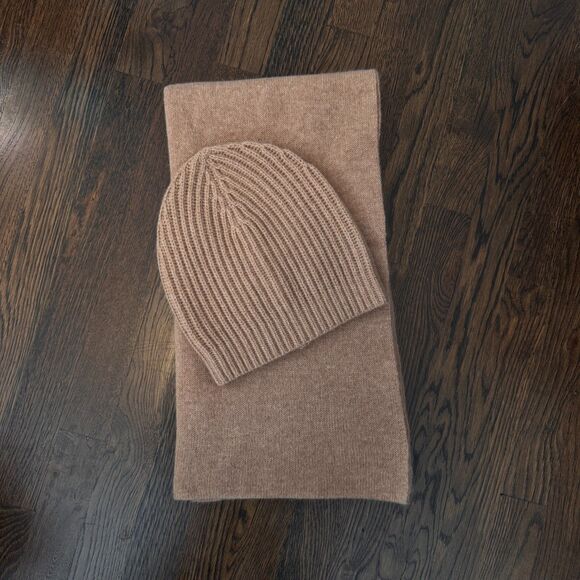 Club Monaco Accessories - Club Monaco 100% Cashmere Camel Scarf and Beanie Set